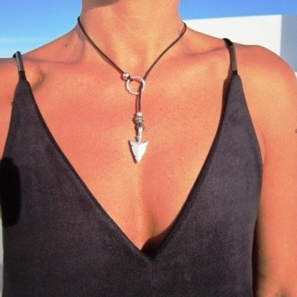 Free People Jewelry - Last! FP wrap silver arrow choker or bracelet